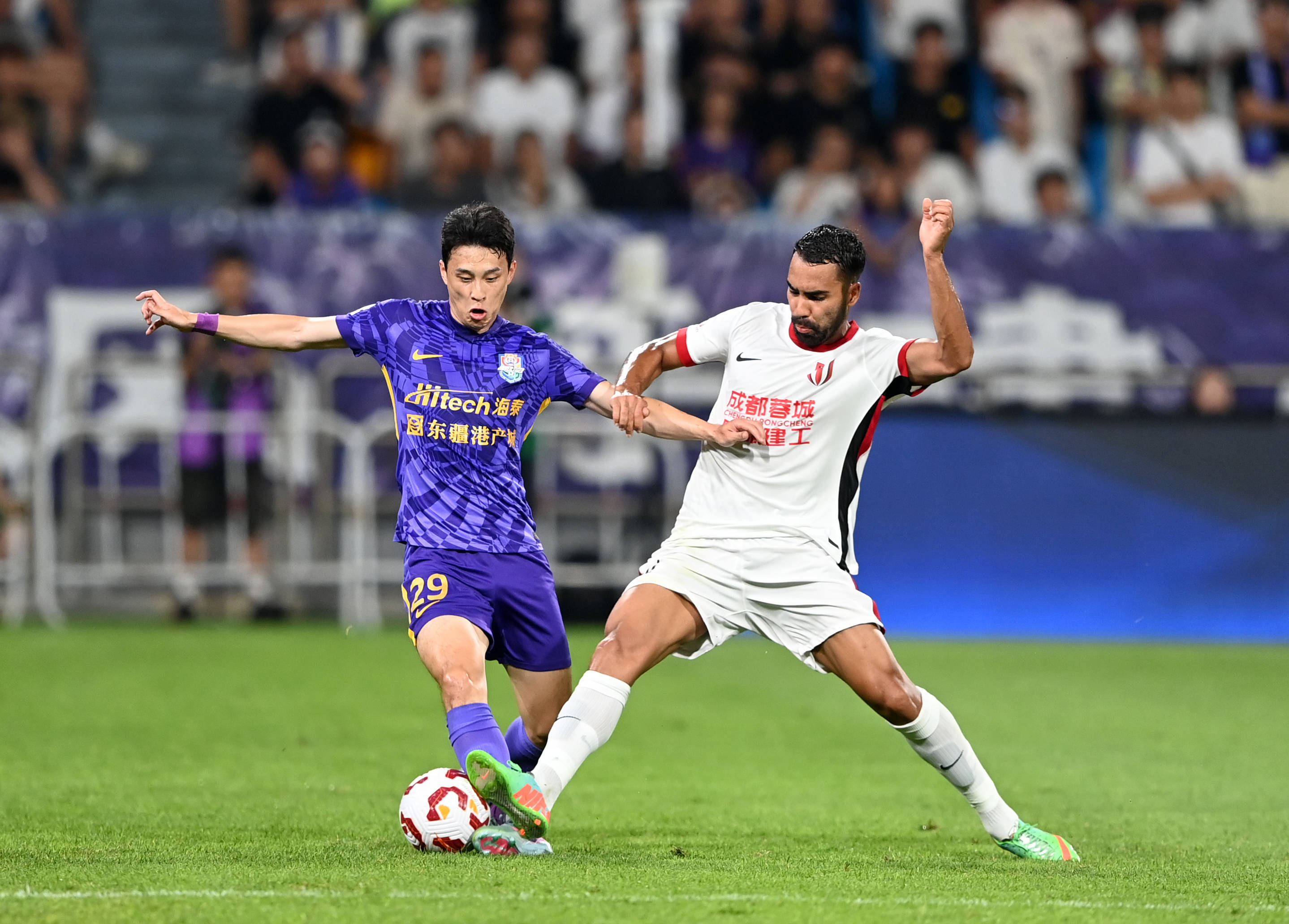 令人瞩目的 令人瞩目的