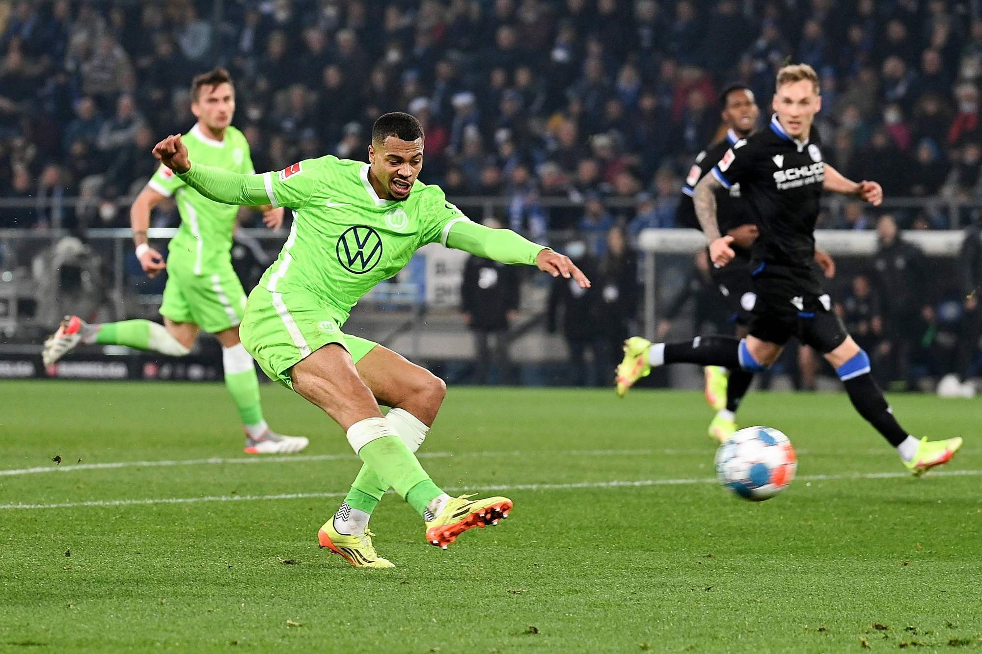 但他依然凭 但他依然凭