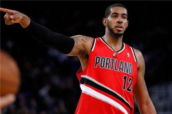 布了一项严 布了一项严