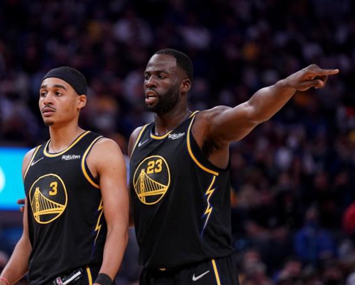 成绩亮眼成 成绩亮眼成